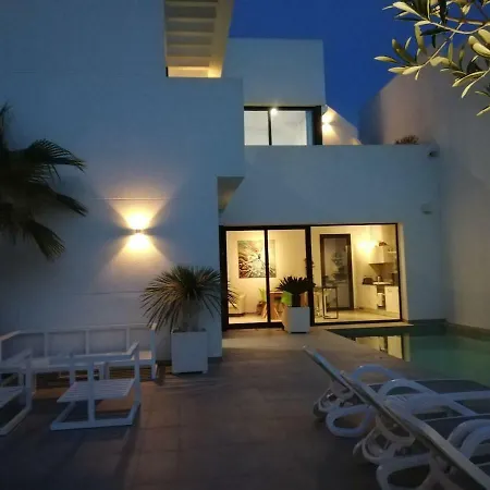 Casa Romantica :-) بيت للعطل San Fulgencio