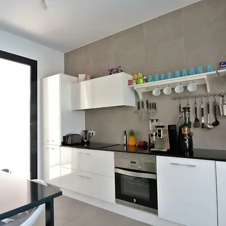 Casa Romantica :-) بيت للعطل *